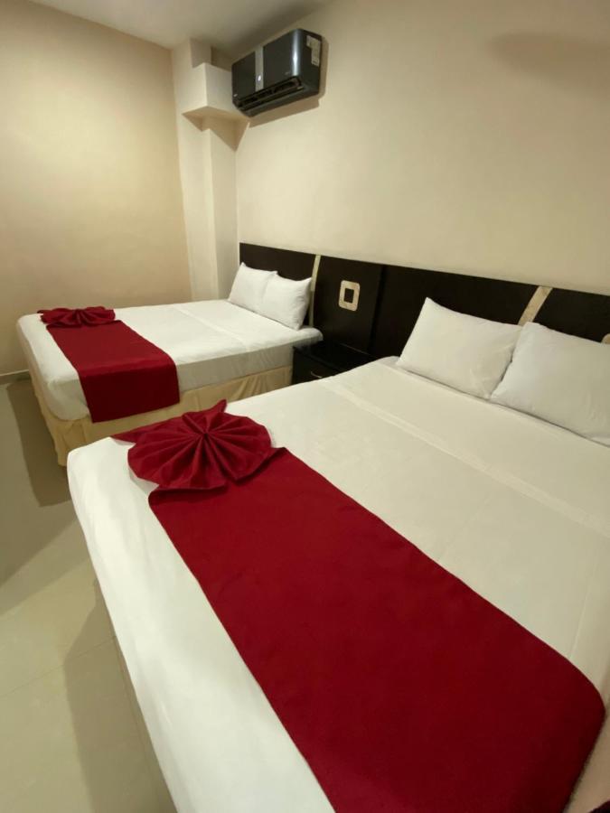 Suites La Roca By R&T Cancún Esterno foto