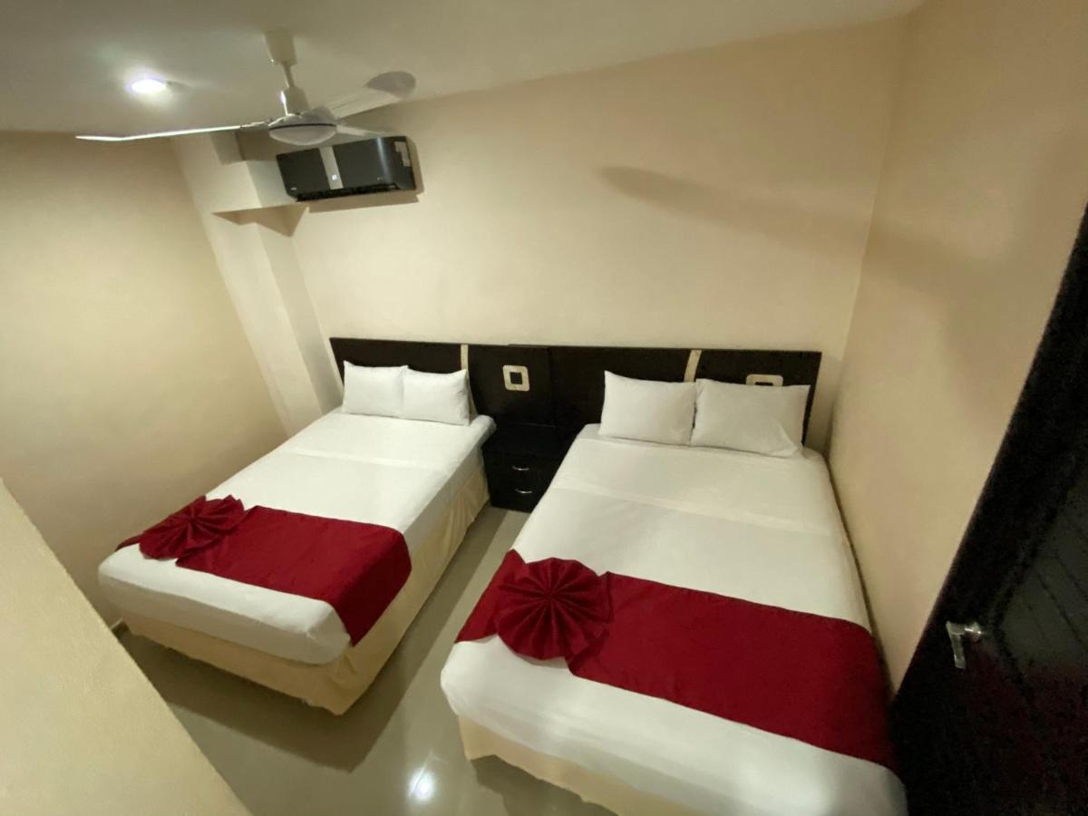 Suites La Roca By R&T Cancún Esterno foto