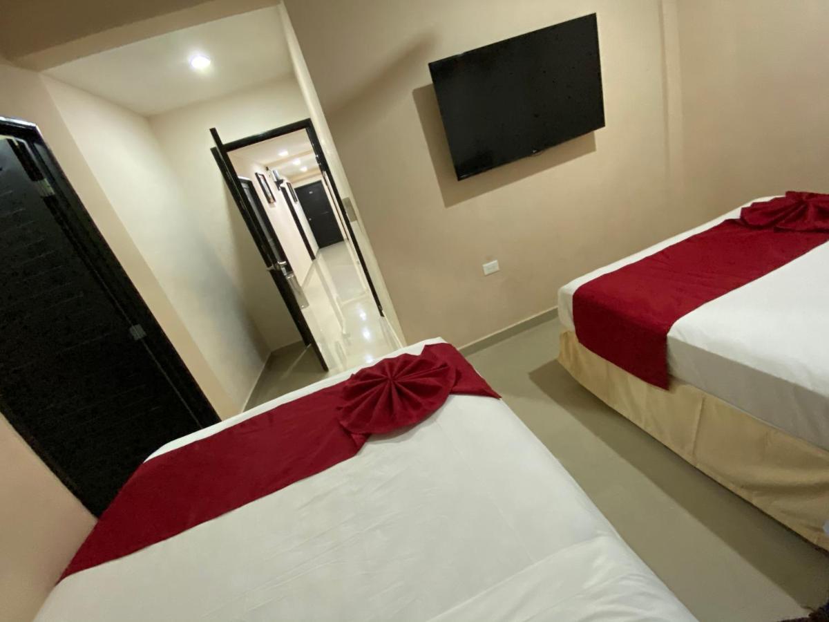 Suites La Roca By R&T Cancún Esterno foto