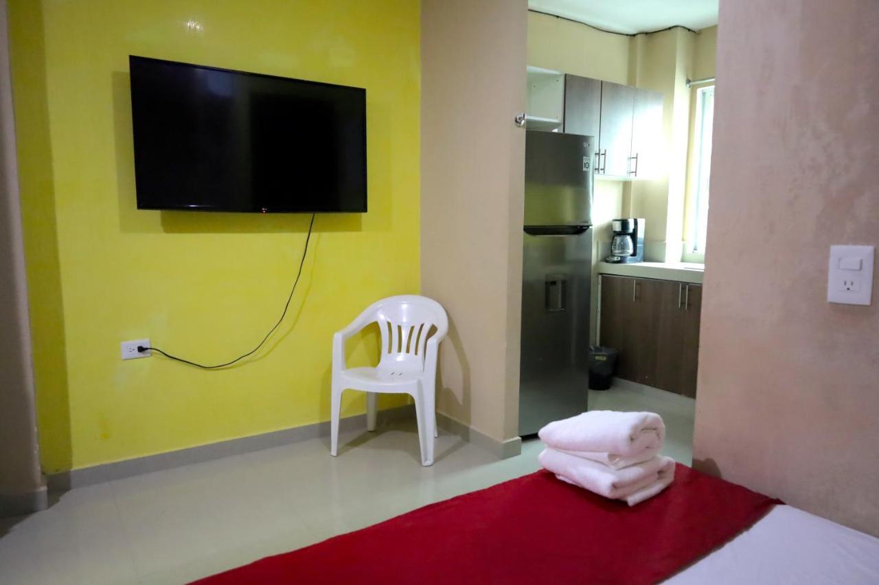 Suites La Roca By R&T Cancún Esterno foto
